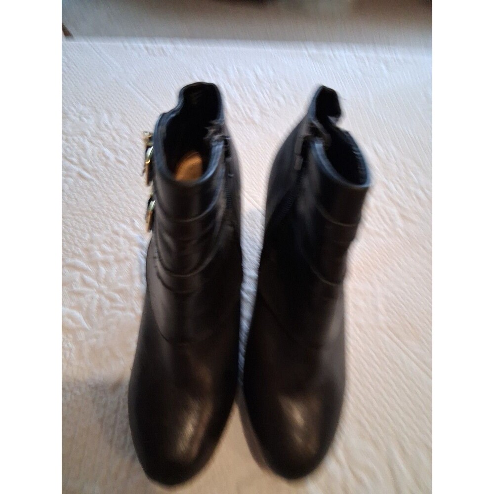 Me Too Booties Women Size 8m Leather Ankle Black 3.5" Heels Side Zipper Buckle